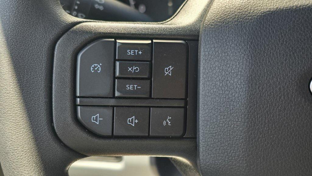 new 2025 Ford F-350 car, priced at $60,999