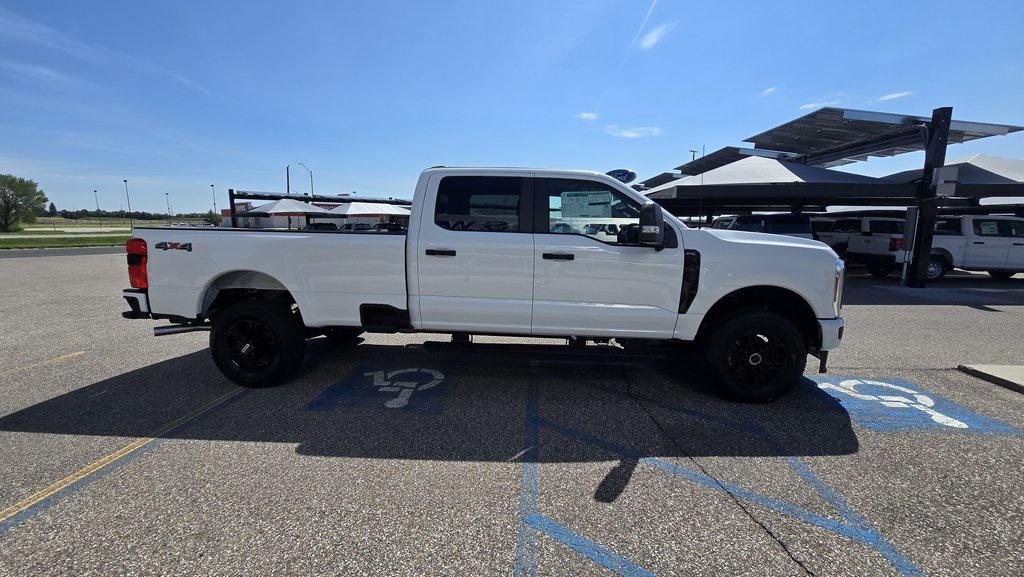 new 2025 Ford F-350 car, priced at $60,999