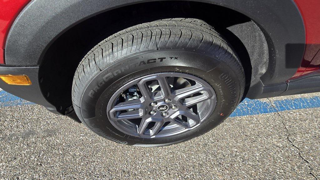 new 2025 Ford Bronco Sport car, priced at $33,177