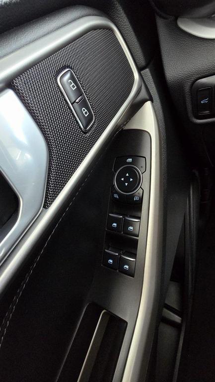 used 2023 Ford Explorer car, priced at $27,994