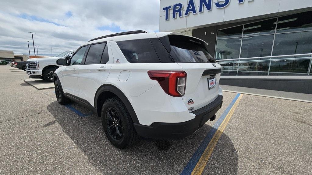 new 2024 Ford Explorer car, priced at $50,274