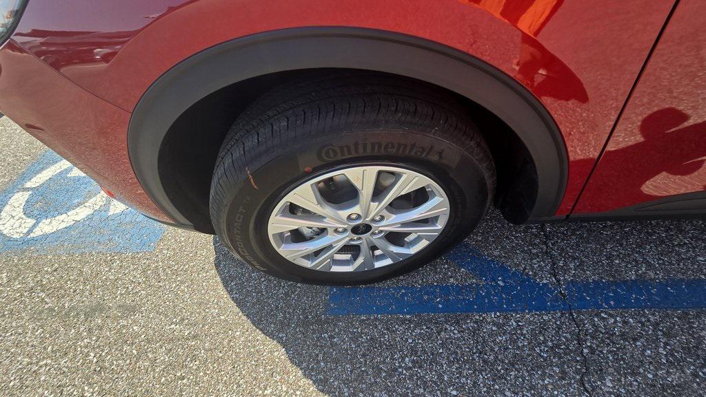 new 2025 Ford Escape car, priced at $34,108
