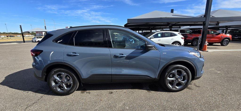 new 2025 Ford Escape car, priced at $34,850