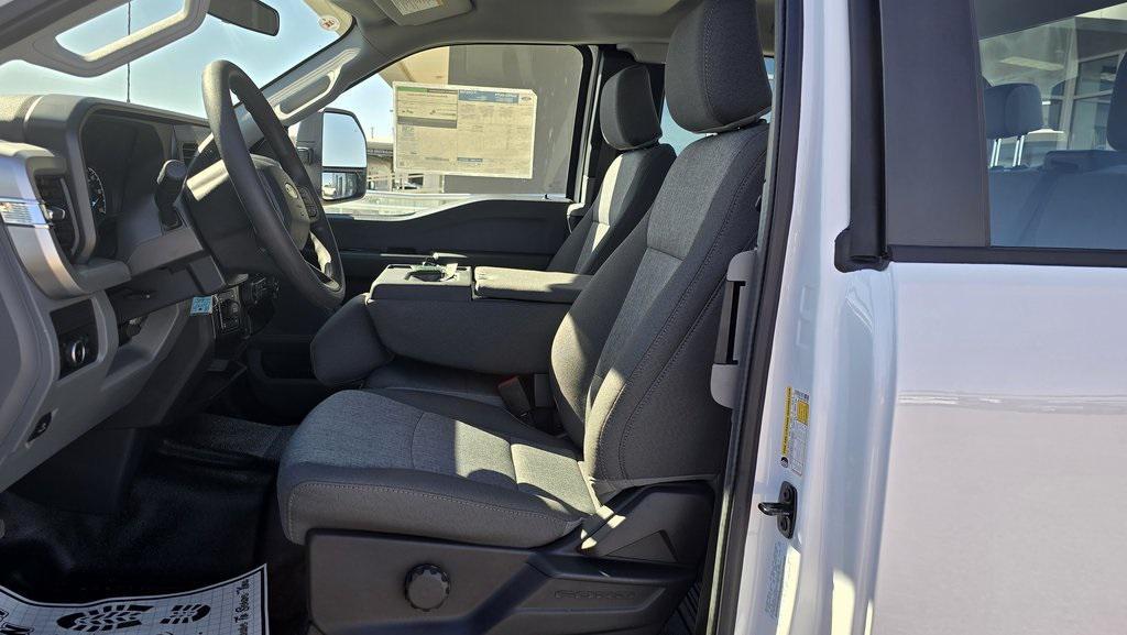 new 2025 Ford F-350 car, priced at $55,539