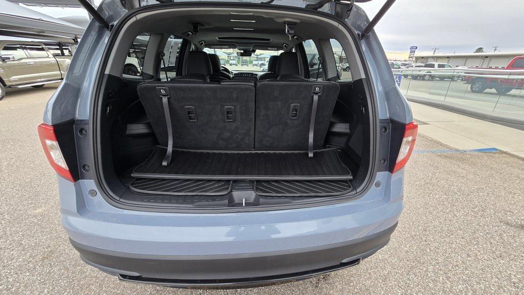 used 2022 Honda Pilot car, priced at $25,846