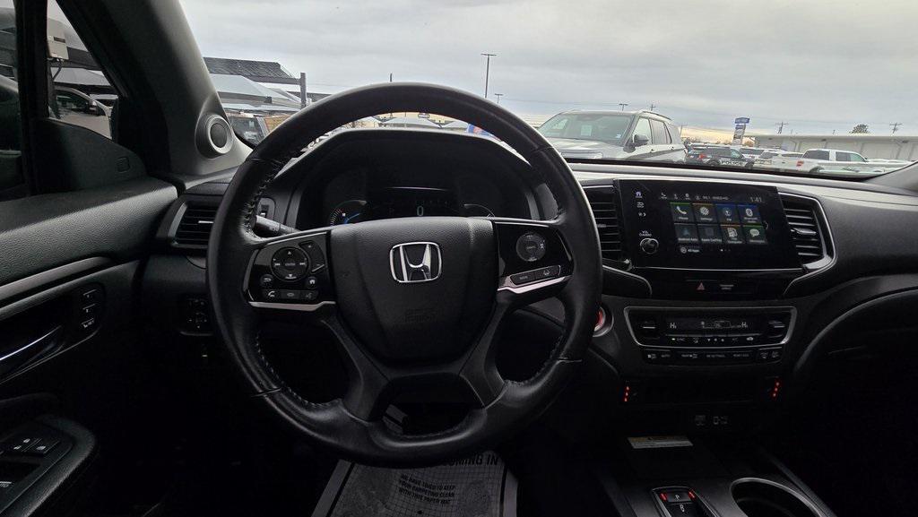 used 2022 Honda Pilot car, priced at $25,846