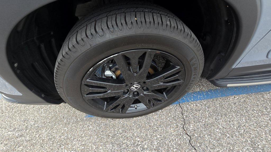 used 2022 Honda Pilot car, priced at $25,846