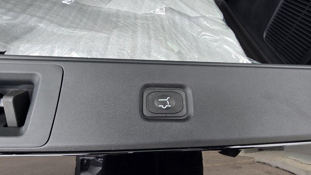 new 2025 Ford Expedition Max car, priced at $93,435