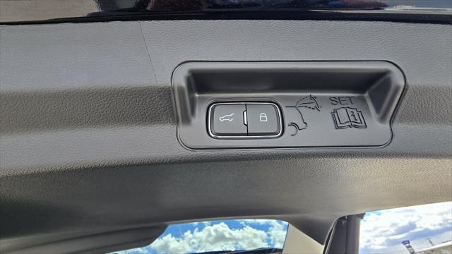 new 2025 Ford Explorer car, priced at $46,405