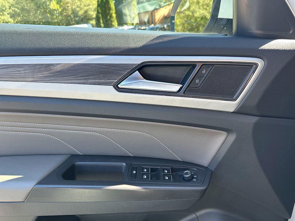 used 2022 Volkswagen Atlas Cross Sport car, priced at $24,888