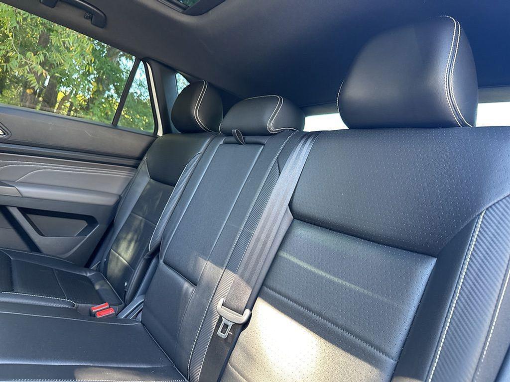 used 2022 Volkswagen Atlas Cross Sport car, priced at $24,888