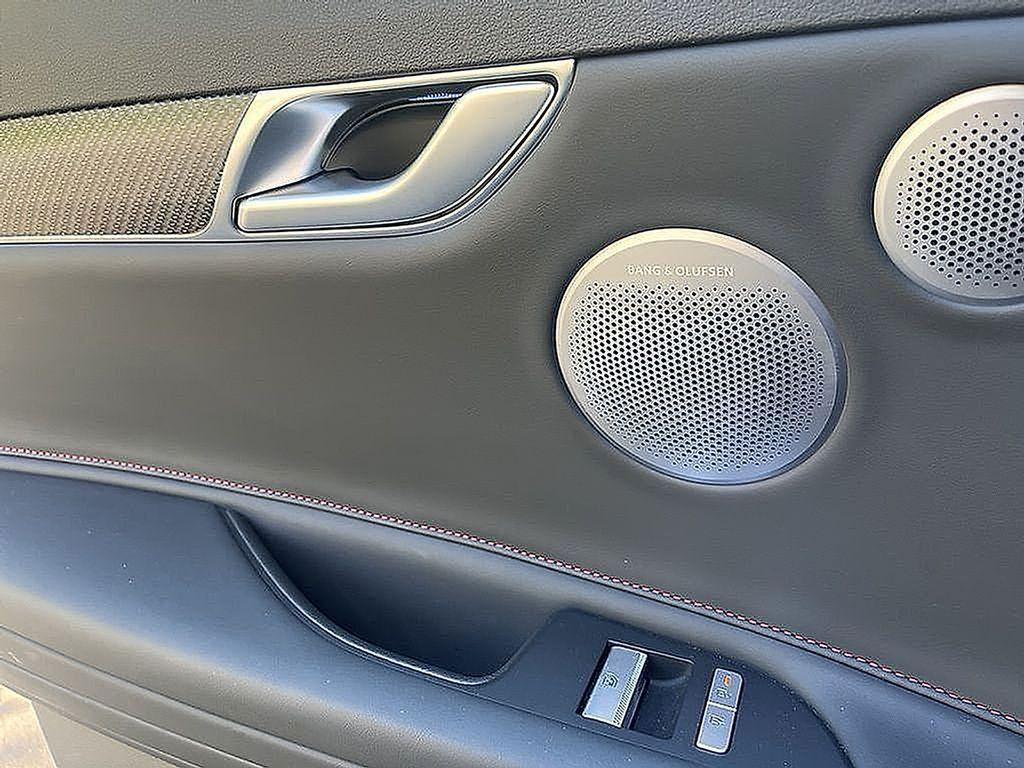 used 2025 Genesis G80 car, priced at $55,988