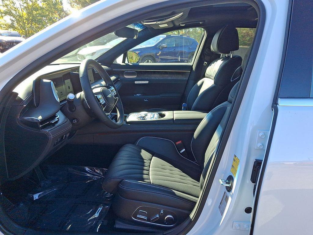 new 2026 Genesis G90 car, priced at $105,240