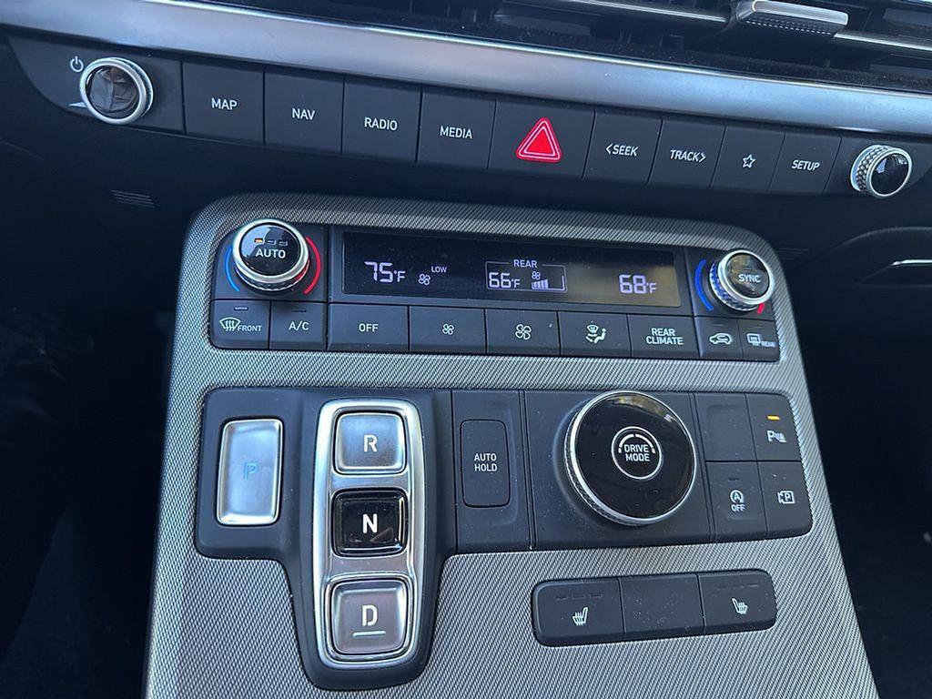 used 2024 Hyundai Palisade car, priced at $32,488