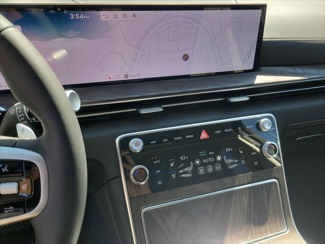 new 2025 Genesis GV80 car