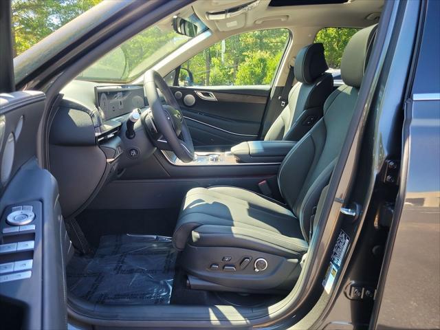 new 2025 Genesis GV80 car