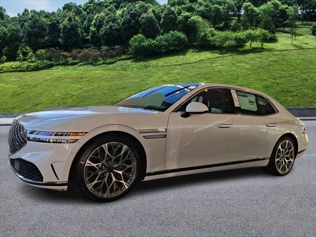 new 2025 Genesis G90 car, priced at $102,190