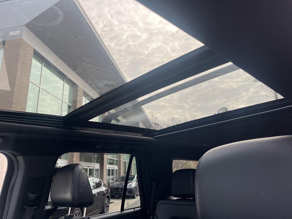 used 2021 Ford Expedition car, priced at $34,998