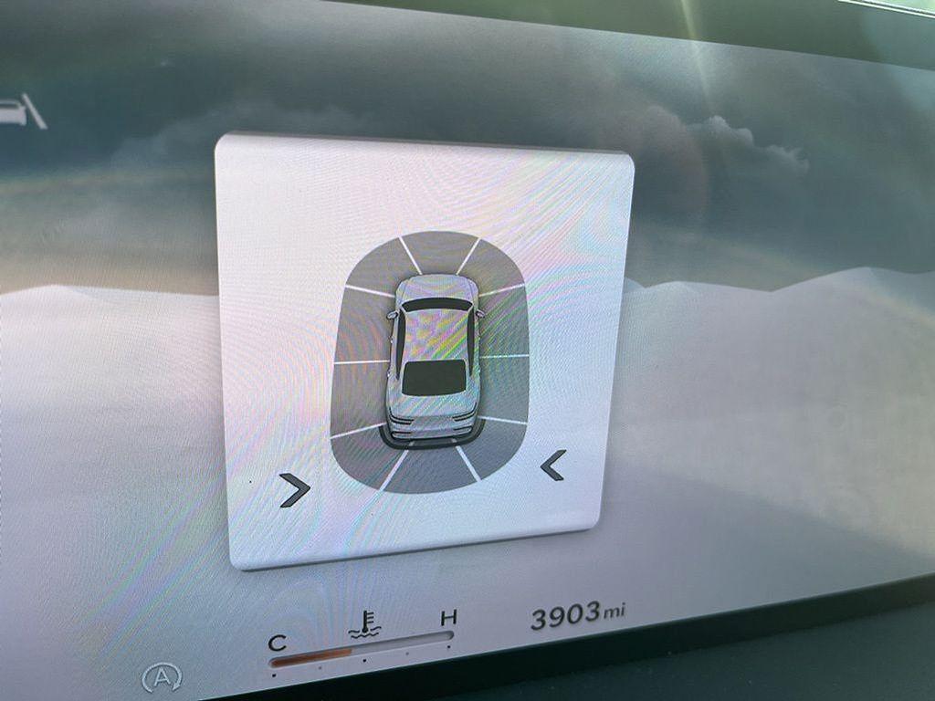 used 2025 Genesis G80 car, priced at $54,990