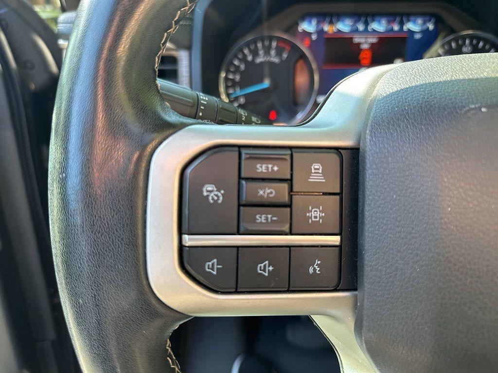 used 2022 Ford Expedition car, priced at $40,988