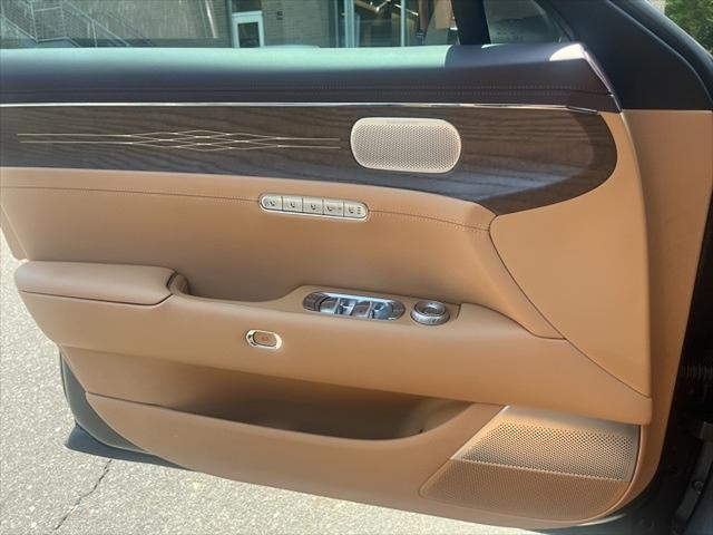 used 2023 Genesis G90 car, priced at $62,500