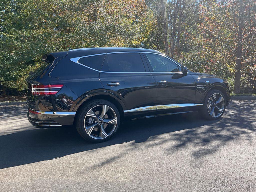 used 2025 Genesis GV80 car, priced at $65,488
