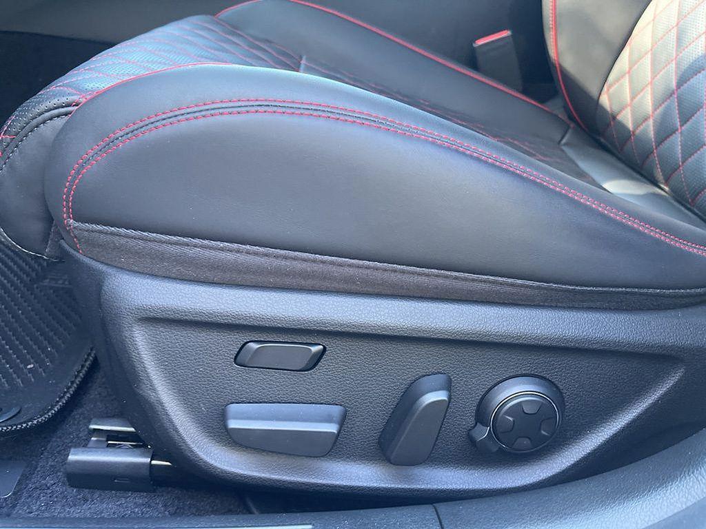 used 2025 Genesis G70 car, priced at $43,498