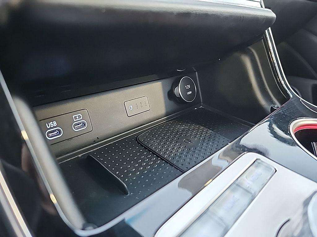 used 2025 Genesis GV80 car, priced at $43,388