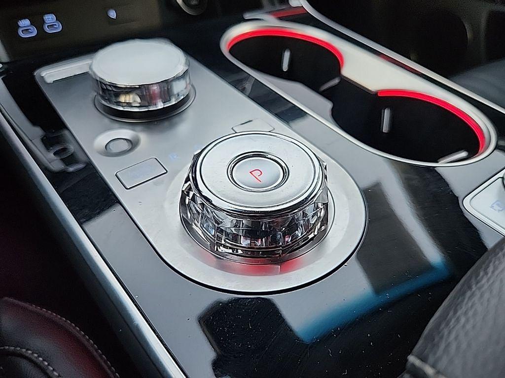 used 2025 Genesis GV80 car, priced at $43,388