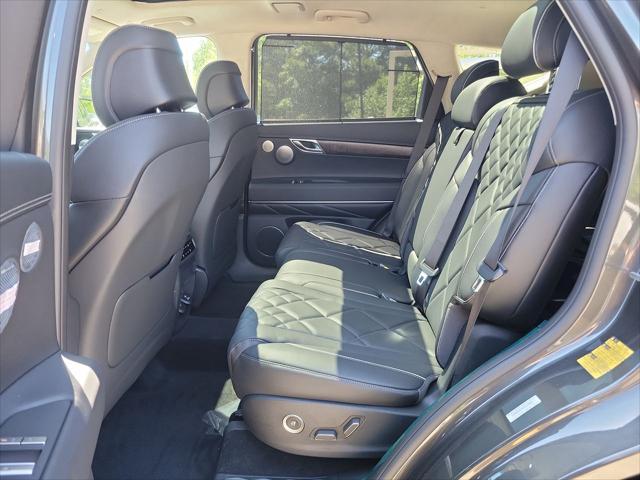 new 2025 Genesis GV80 car