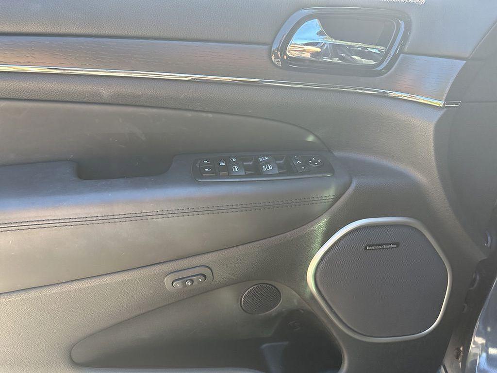 used 2020 Jeep Grand Cherokee car, priced at $24,988