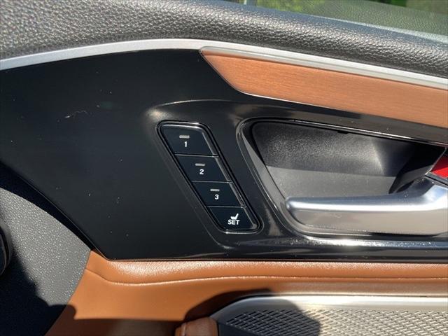 used 2023 Acura MDX car, priced at $41,999