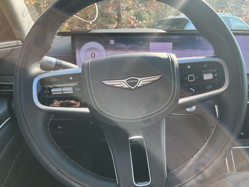 used 2025 Genesis GV80 car, priced at $65,990