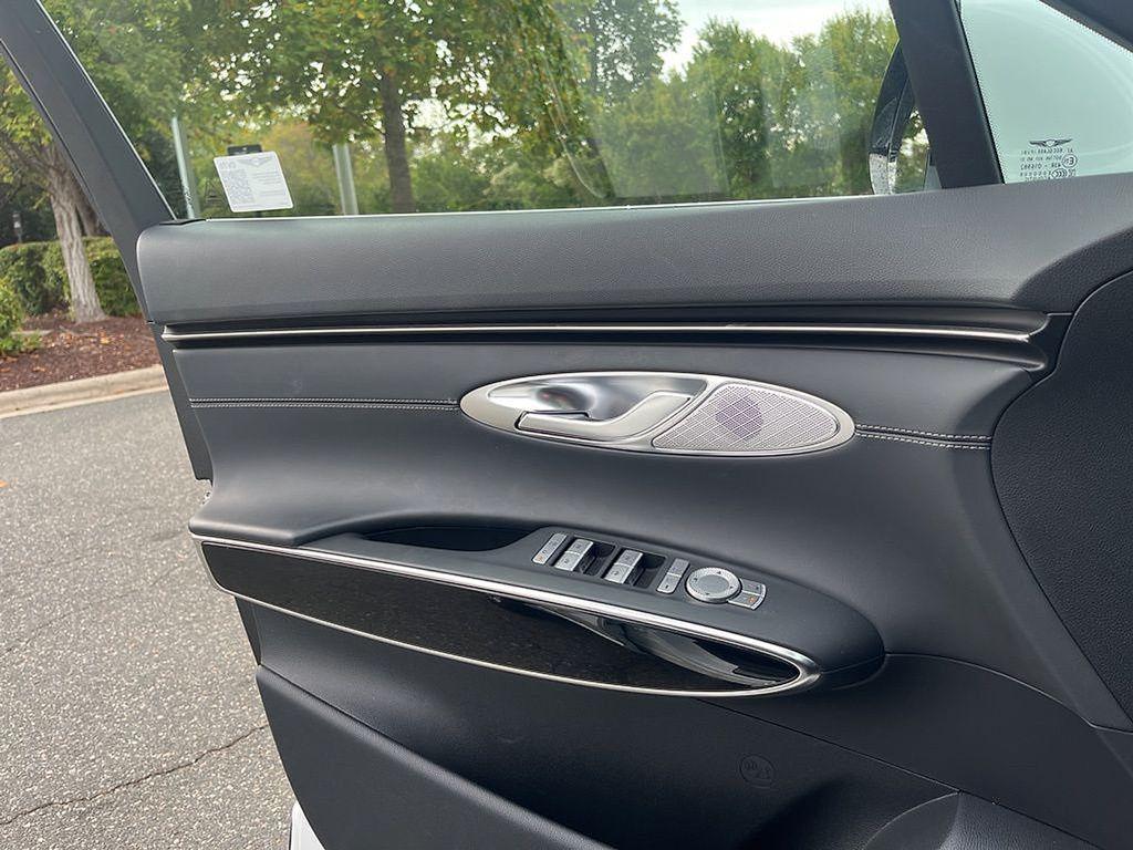 used 2025 Genesis GV70 car, priced at $39,788