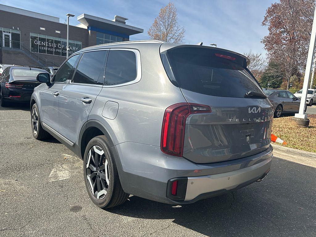 used 2023 Kia Telluride car, priced at $30,988