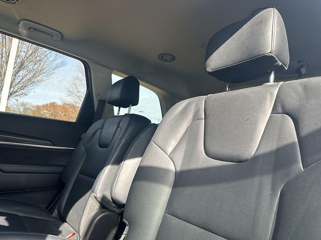 used 2023 Kia Telluride car, priced at $30,988