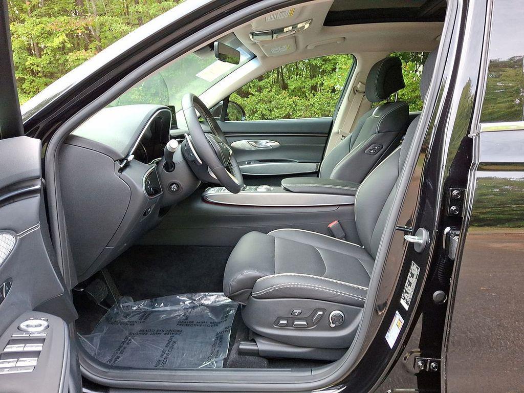 used 2025 Genesis Electrified GV70 car, priced at $46,388