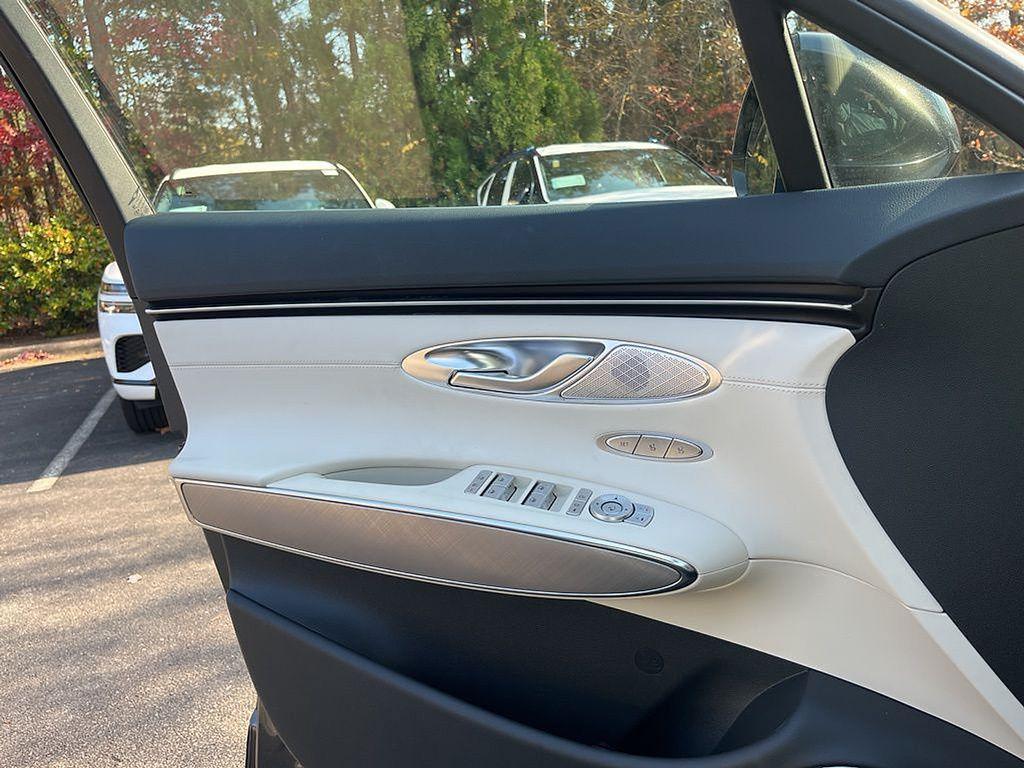 used 2025 Genesis Electrified GV70 car, priced at $43,990