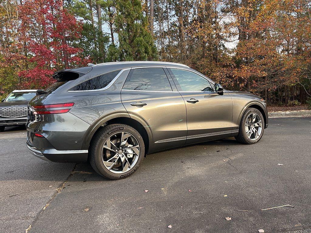 used 2024 Genesis Electrified GV70 car, priced at $39,990