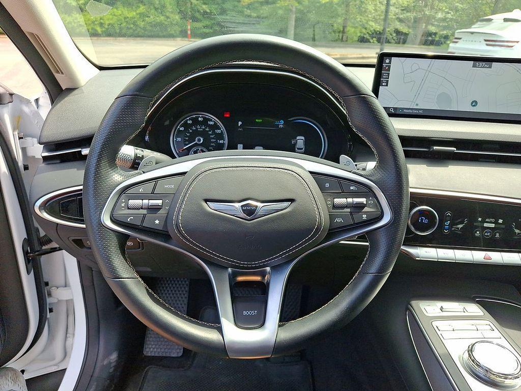used 2024 Genesis Electrified GV70 car, priced at $36,998