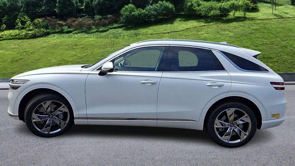 used 2024 Genesis Electrified GV70 car, priced at $36,998