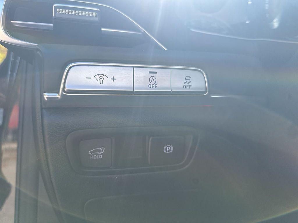 used 2024 Genesis GV80 car, priced at $39,888