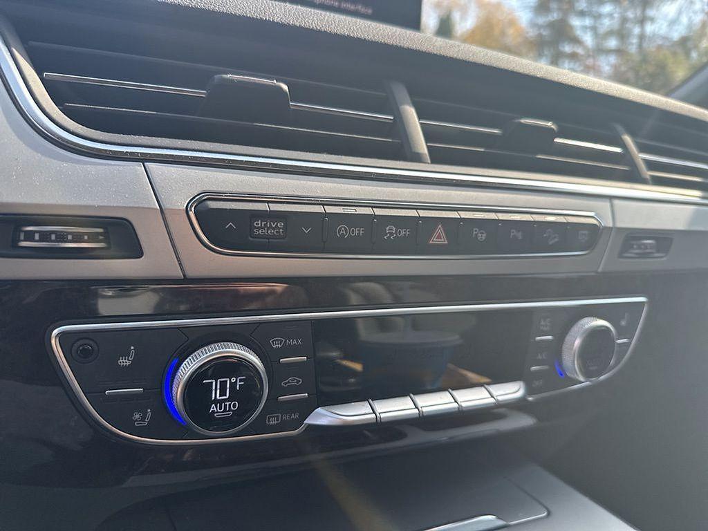 used 2019 Audi Q7 car, priced at $20,488