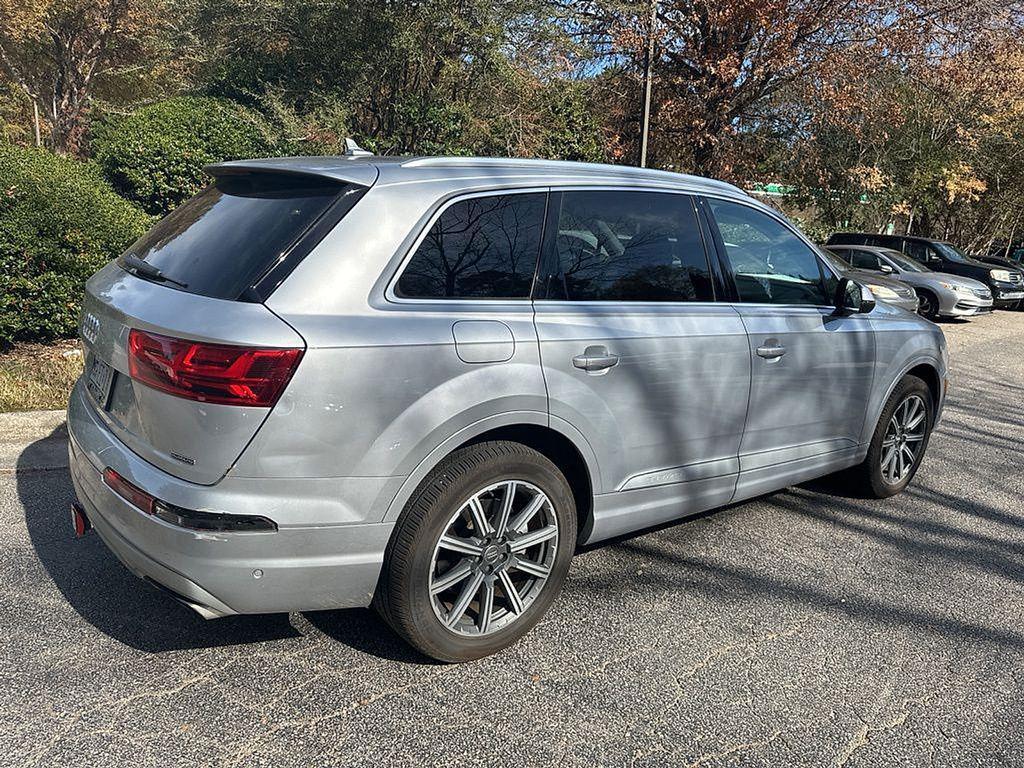 used 2019 Audi Q7 car, priced at $20,488