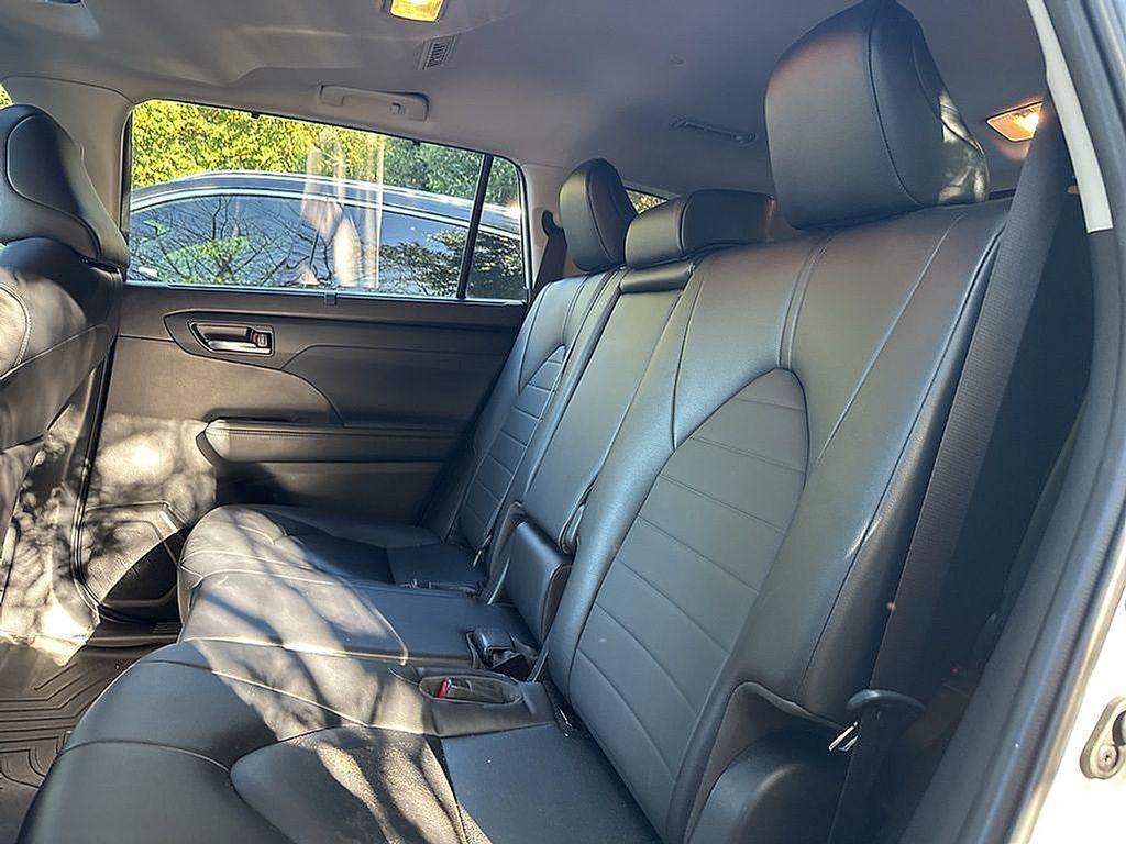 used 2023 Toyota Highlander car, priced at $27,988