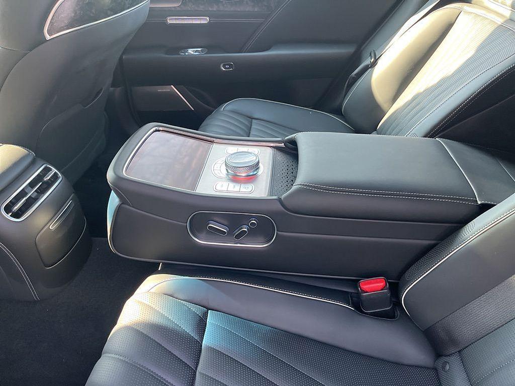 used 2024 Genesis G90 car, priced at $67,990