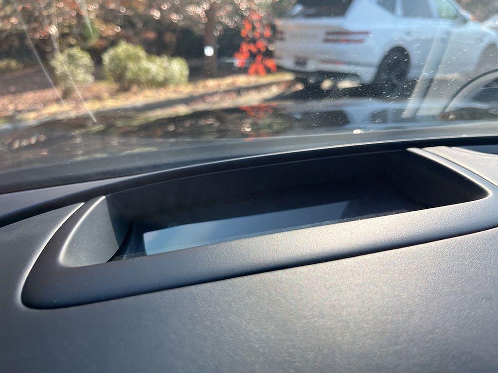 used 2024 Genesis G90 car, priced at $67,990