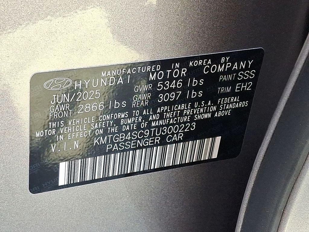 new 2026 Genesis G80 car, priced at $66,720