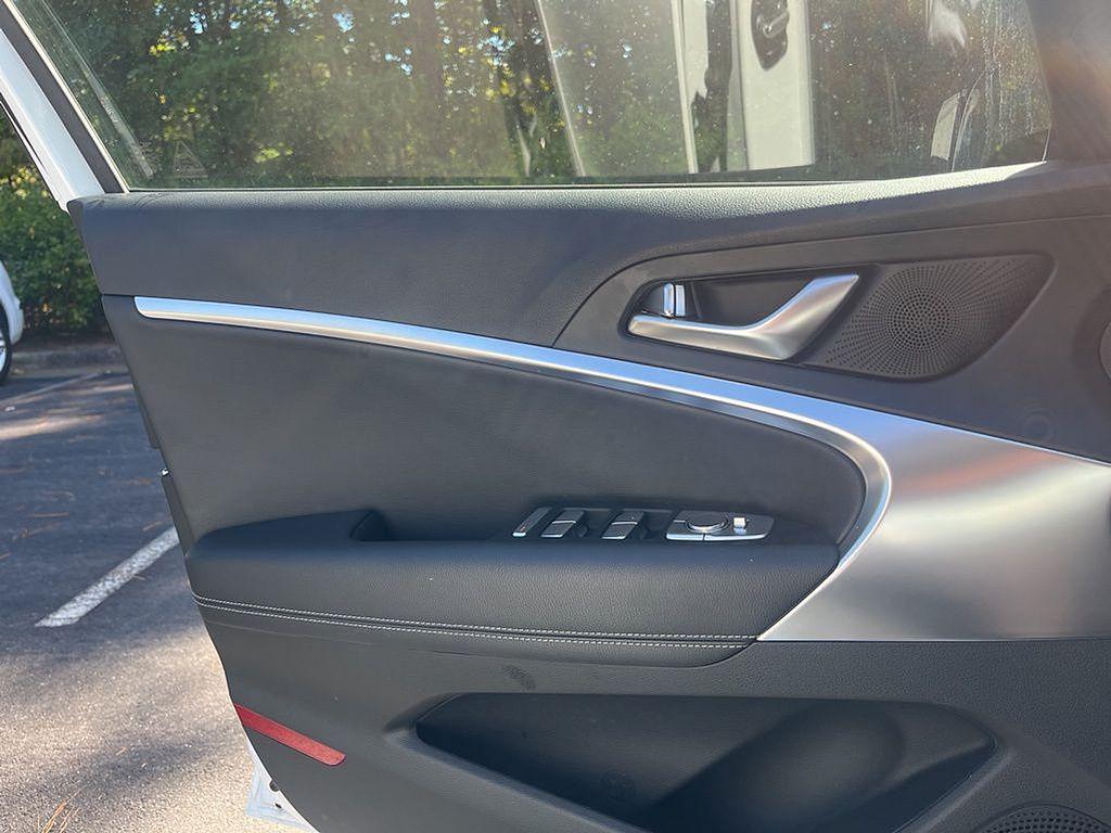 used 2025 Genesis G70 car, priced at $29,488