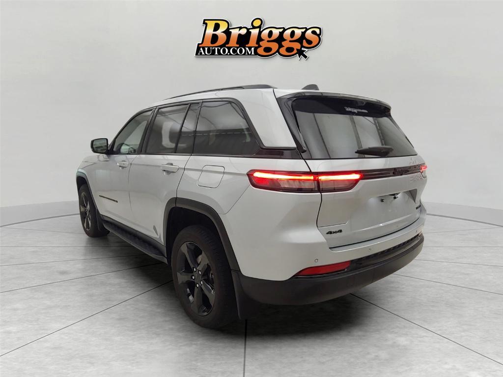 used 2023 Jeep Grand Cherokee car, priced at $36,995